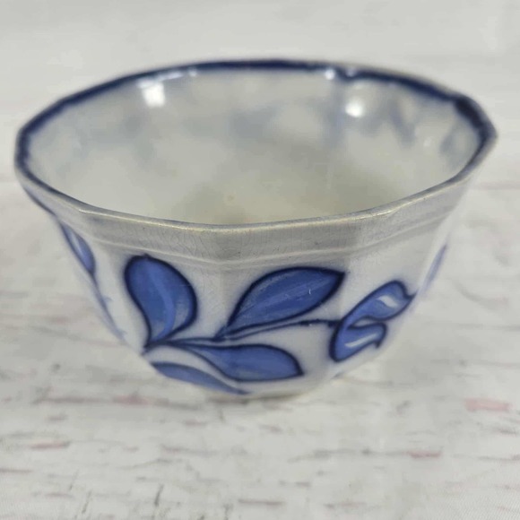 Other - Vintage Blue Floral‎ Octagonal Ceramic Bowl Dish - Unmarked 5.5 inch wide